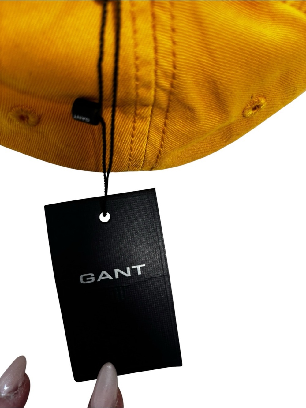 Gant Yellow Cap with Black GANT Hang Tag - Picture 2 of 4
